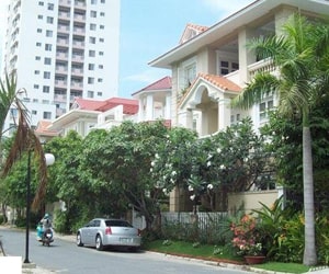 Cho thuê biệt thự đơn lập Nam Long 2 nhà mới diện tích 300m2, giá 2500$
